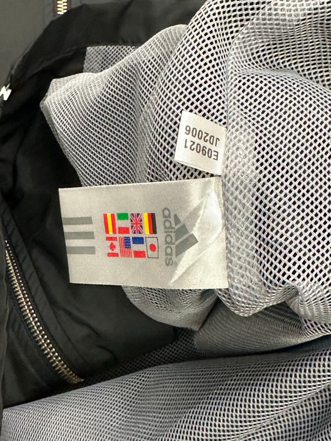 L)Adidas 빈티지 블랙 윈드브레이커 상품이미지5