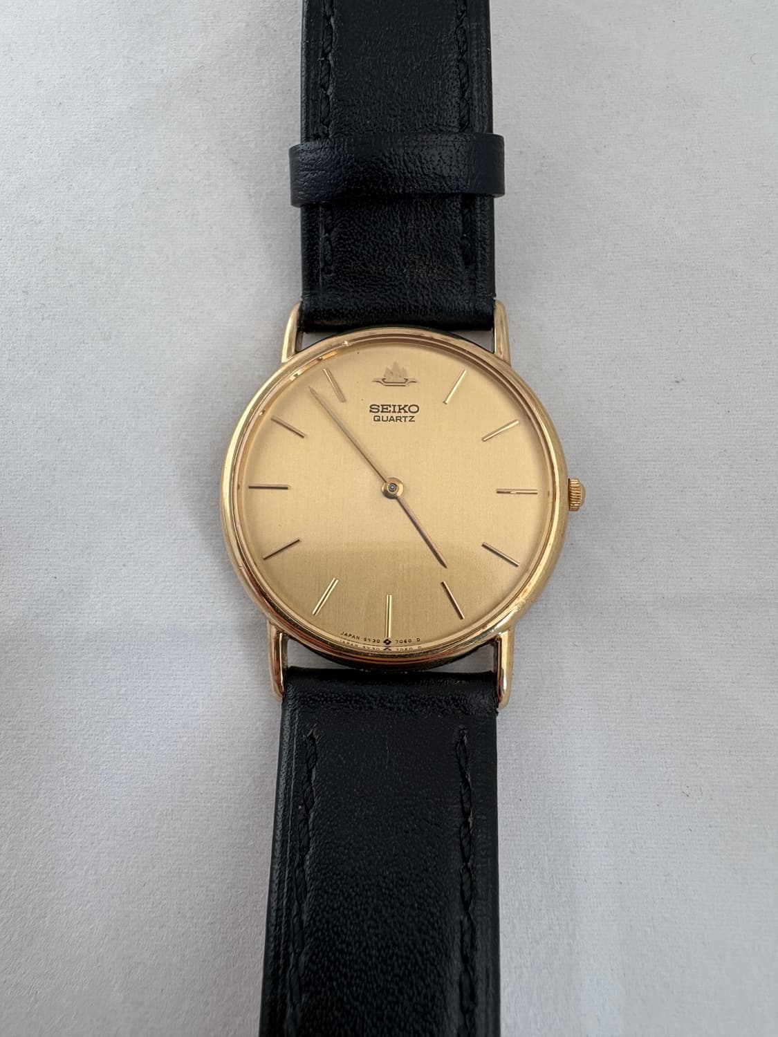 세이코 쿼츠 금장 클래식 쿼츠 시계 5Y30-7060 상품이미지3