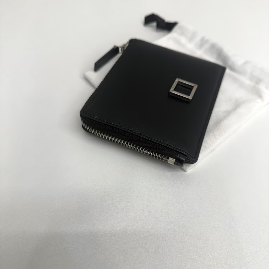 [정품] 우영미 스퀘어 지갑 블랙 상품이미지3