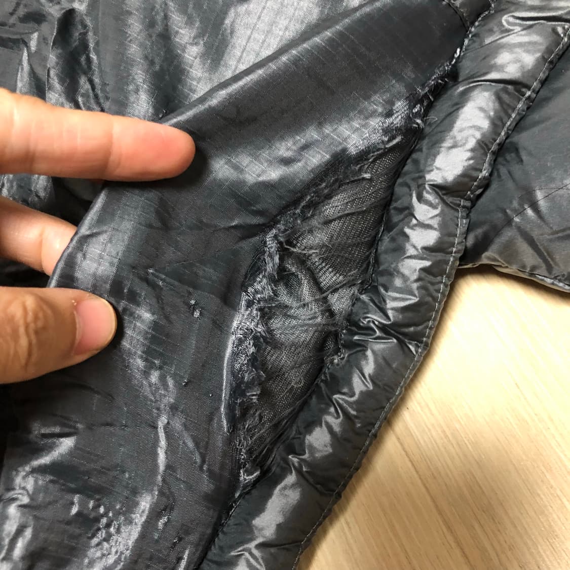 (XL) 와일드 띵스 WILD THINGS 마운틴 필드 다운 푸퍼 차콜 상품이미지6