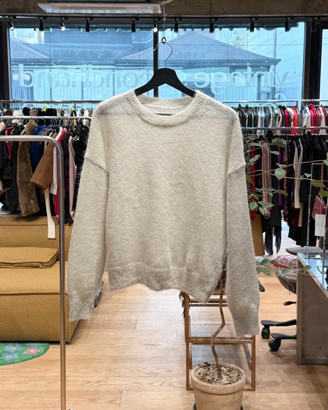 이자벨마랑 아이보리 모헤어혼방 니트  상품이미지1