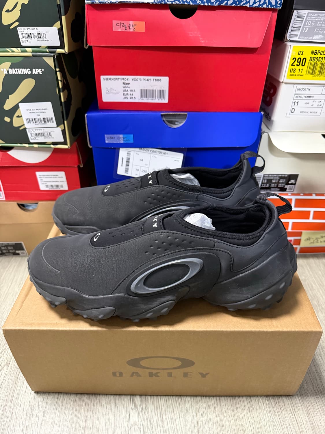 오클리 엣지 아이콘 블랙아웃 290 상품이미지1