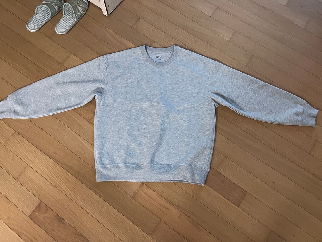 유니클로 스웻셔츠 맨투맨 상품이미지1