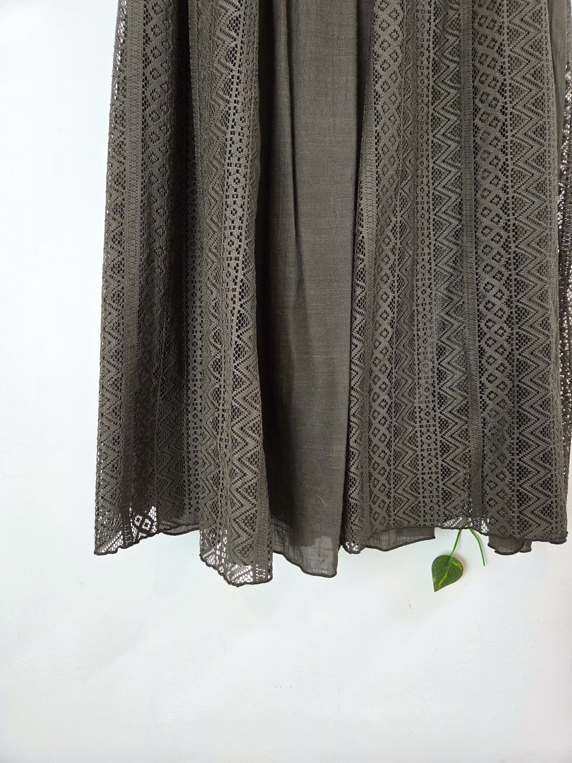 카키 레이스 패치워크 롱스커트 상품이미지3