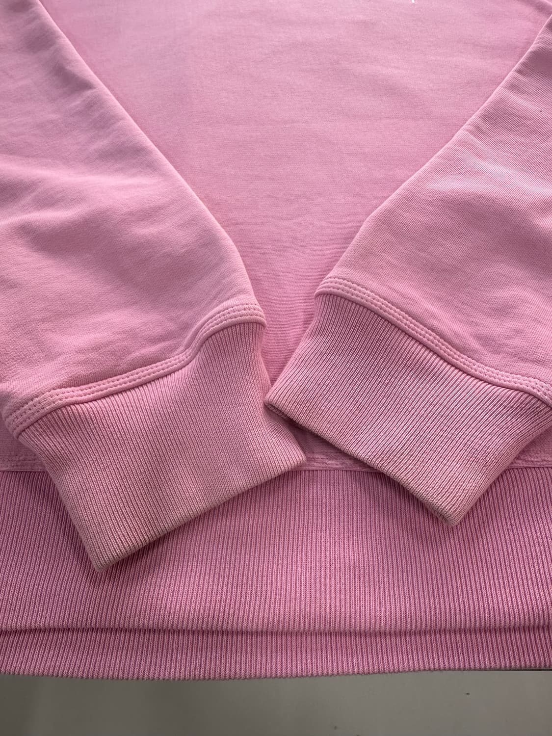 스투시 오버다이드 스탁로고 핑크 맨투맨 상품이미지5