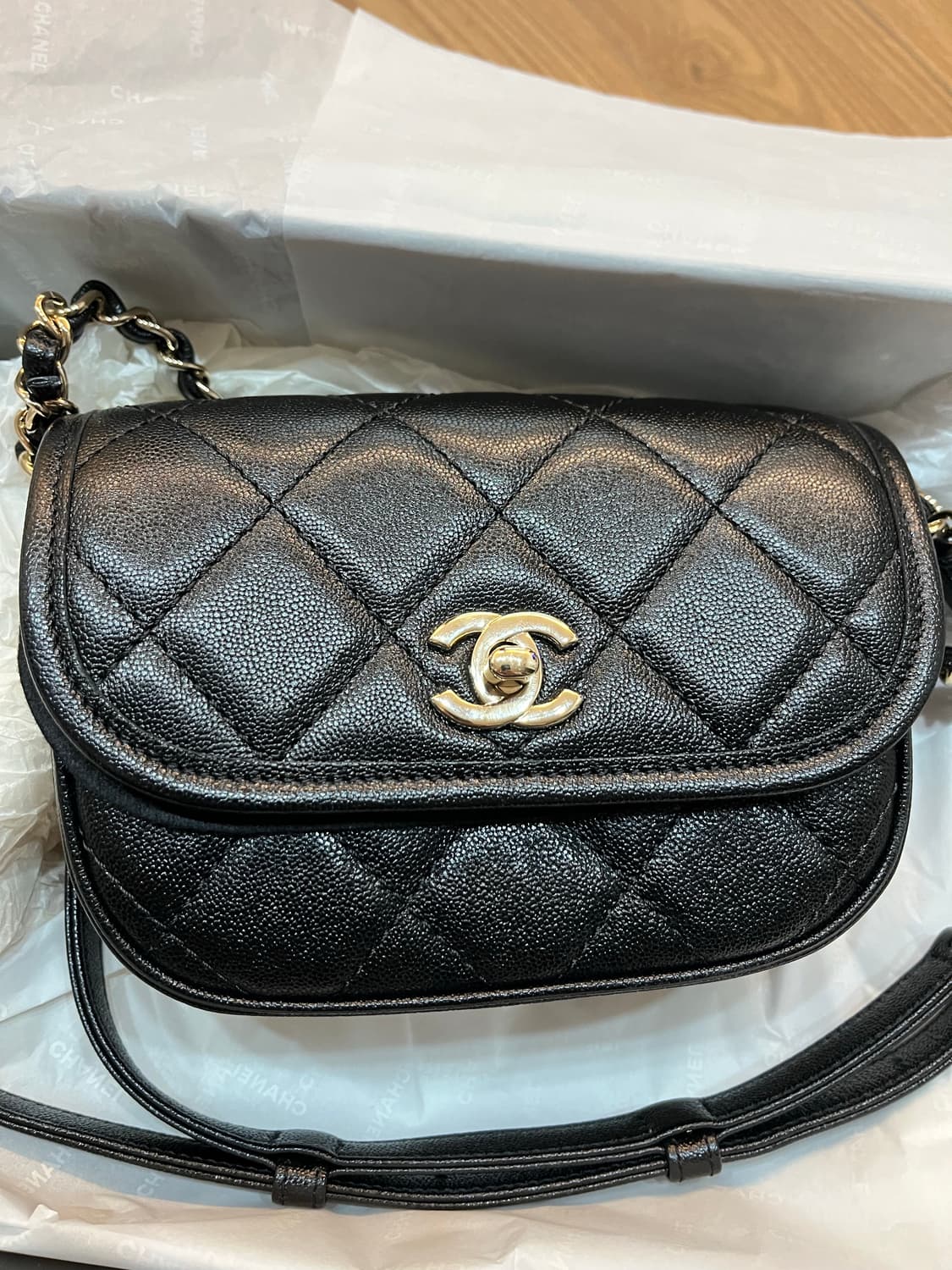 21ss 샤넬 문백 메신저백 미니 상품이미지3