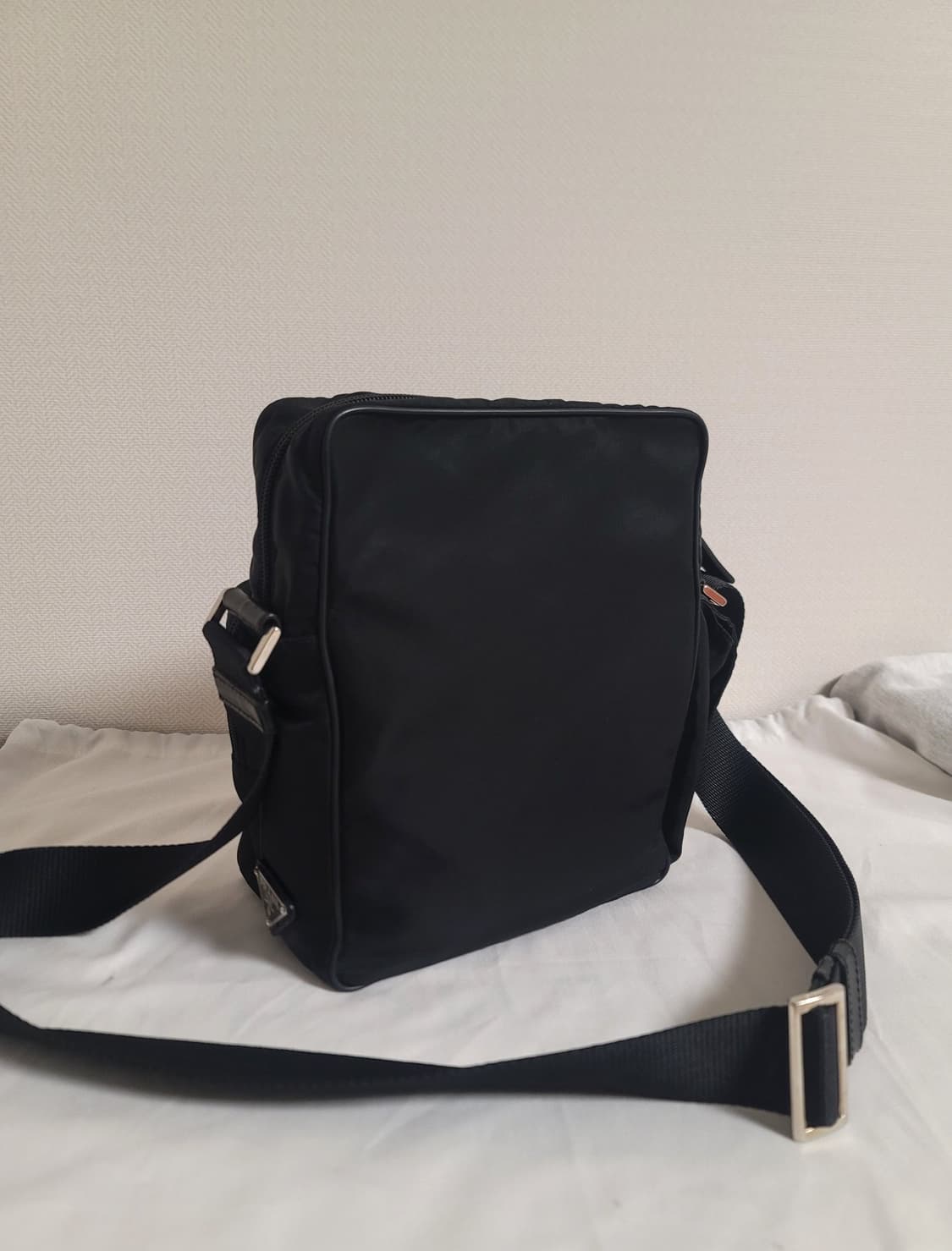 프라다 가방,토트백,숄더백(디올샤넬보테가루이비통구찌셀린느생로랑발렌시아가) 상품이미지4