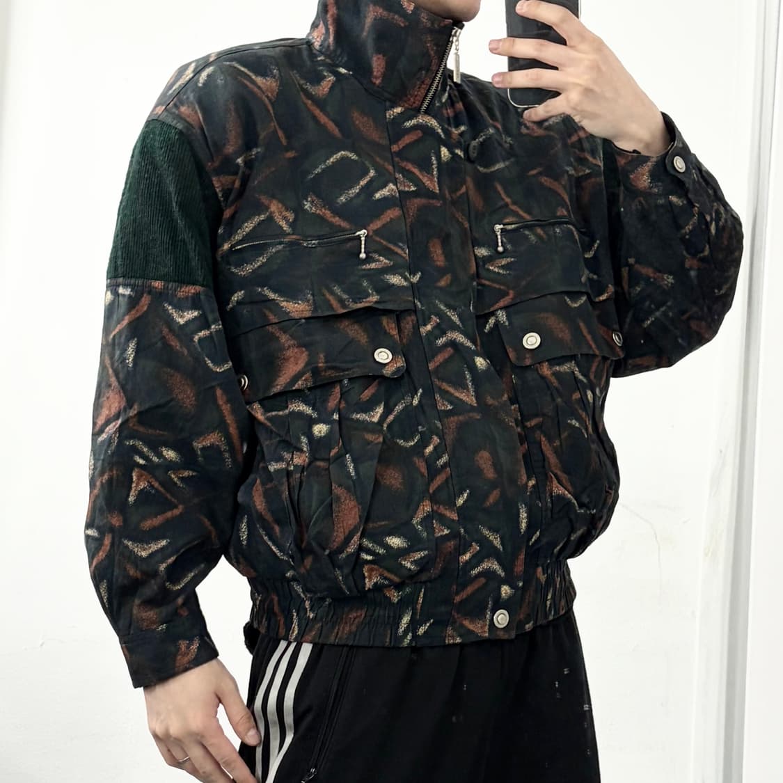 Comodo 90s 패턴 봄버 자켓 상품이미지1