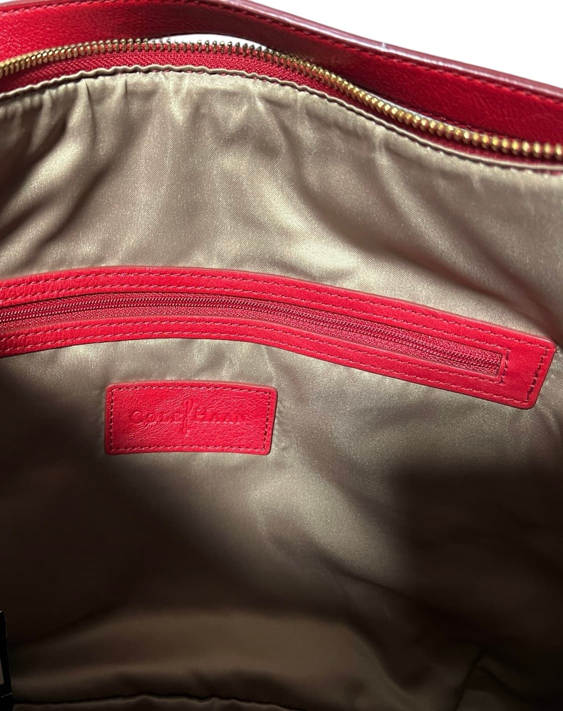 (새상품) 콜한(Cole Haan)레드 호보 크로스백 상품이미지8