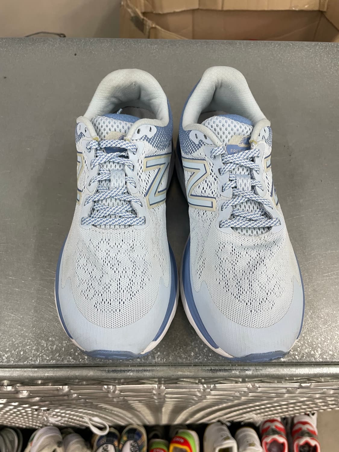 뉴발란스 프레쉬폼 680v7 235 상품이미지5