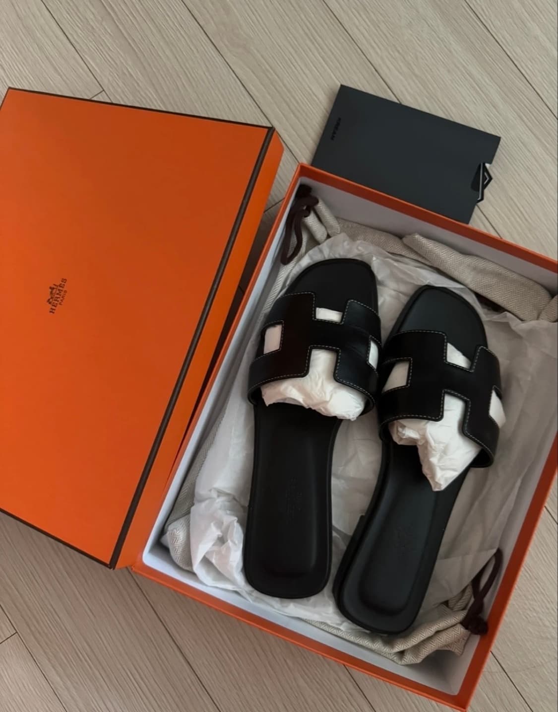 에르메스 오란샌들 블랙 37.5 상품이미지1