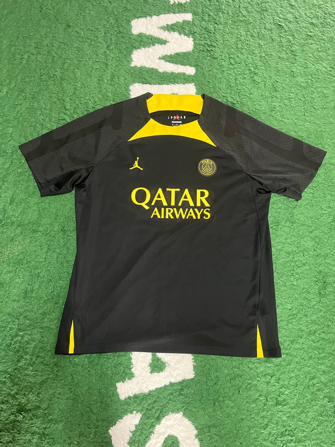 나이키 psg 조던 콜라보 트레이닝 반팔 xl 상품이미지1