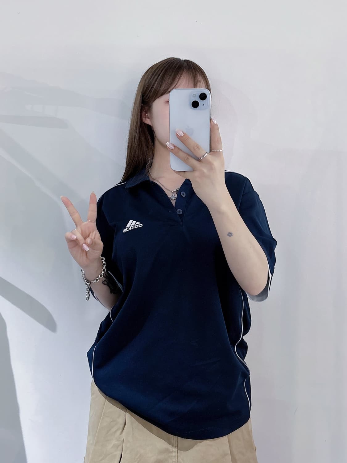 아디다스 스몰로고 런닝 반팔 카라티 상품이미지2