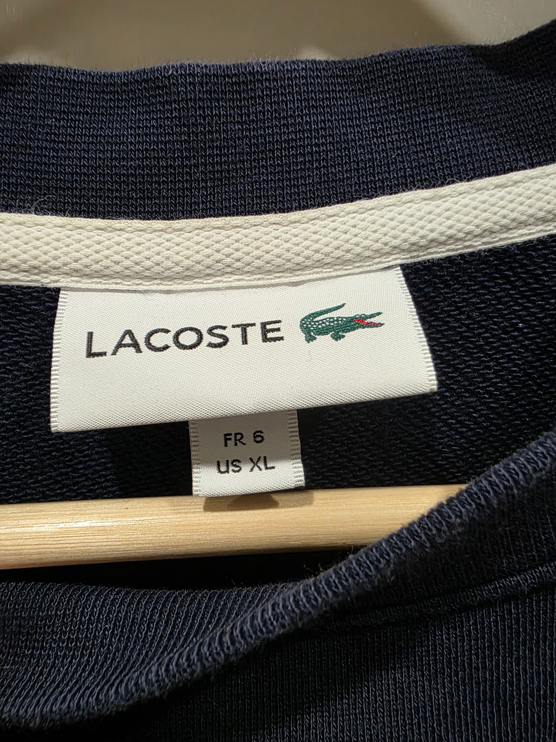 라코스테(LACOSTE) 남성 그래픽 맨투맨 네이비 상품이미지3