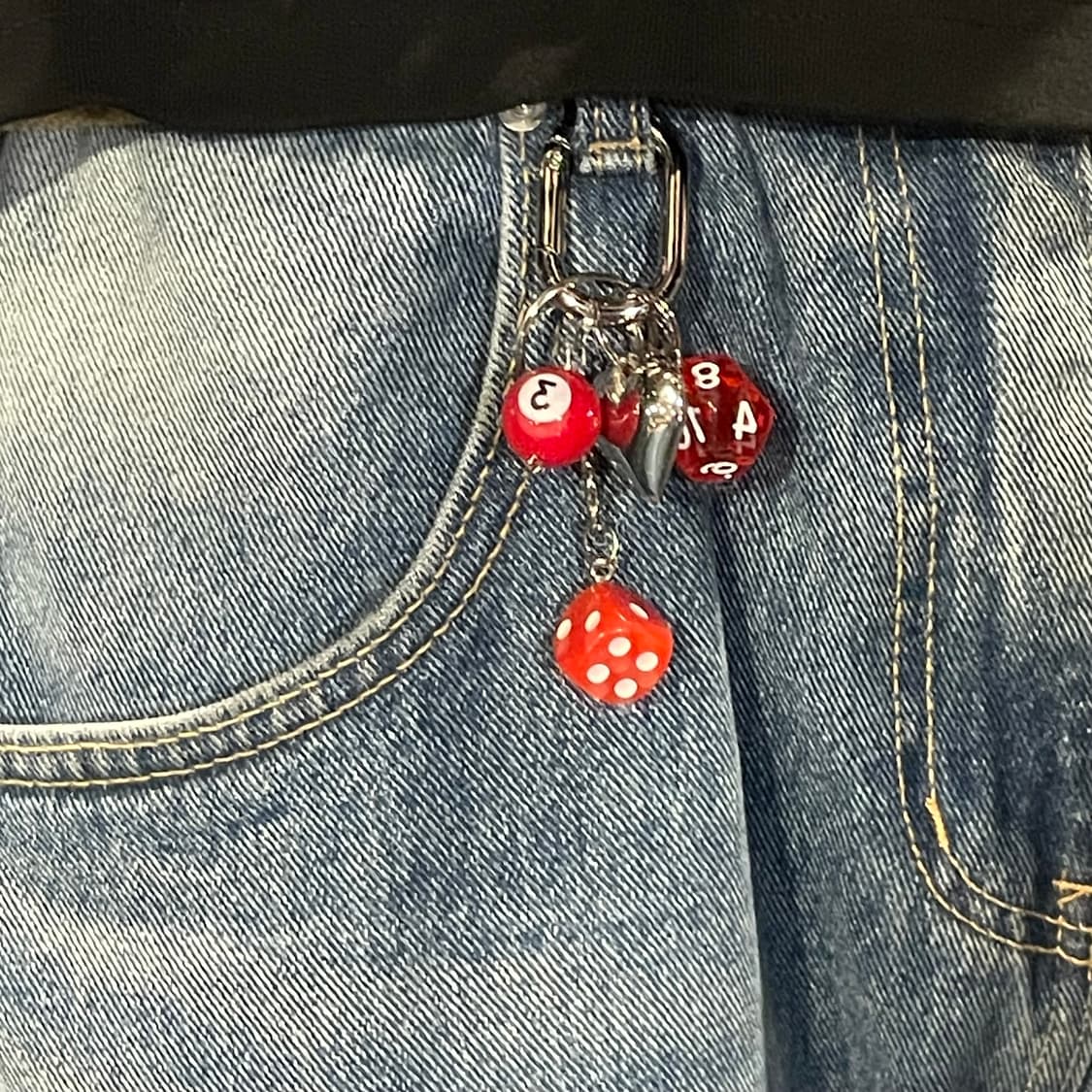 ❤️레드 8ball 키링❤️ 상품이미지4