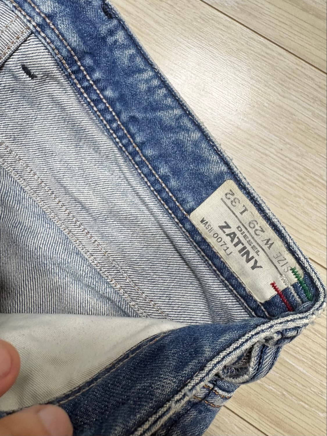 디젤 플레어 부츠컷 데님팬츠  상품이미지4