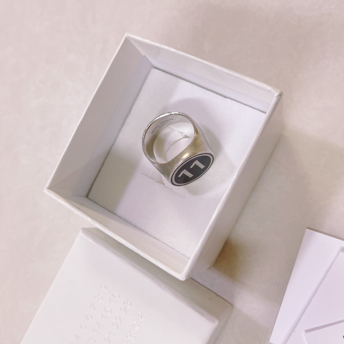 마르지엘라 은반지  상품이미지3