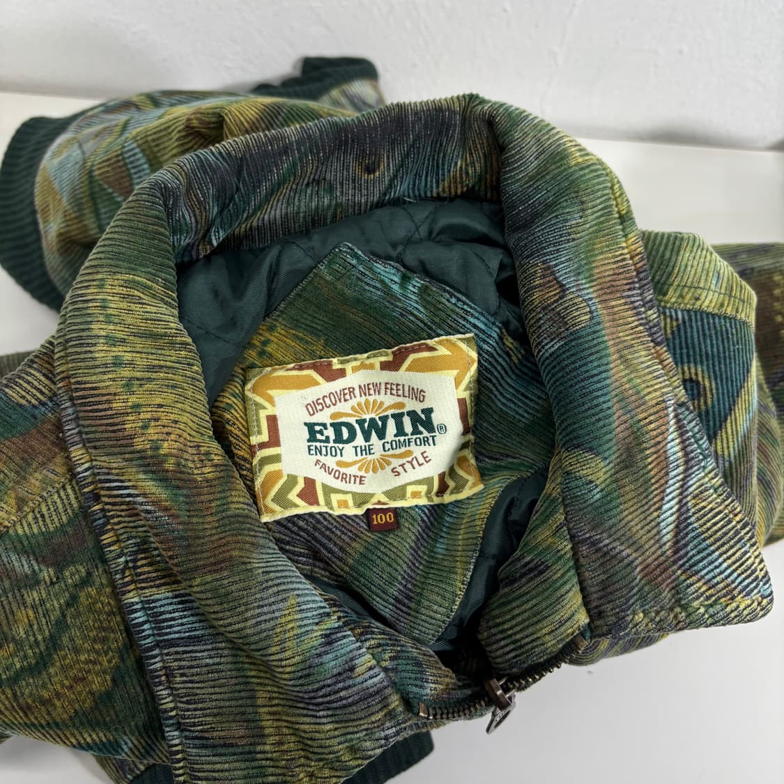 L 105 에드윈 오버핏 누빔 코듀로이 그라피티점퍼 상품이미지5