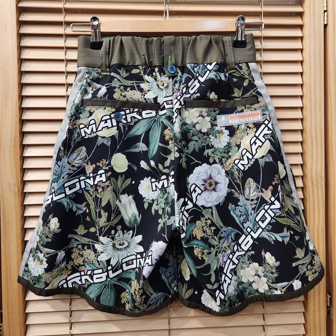 (새상품)마크앤로나 Flant Culotte 골프반바지 치마바지 상품이미지8