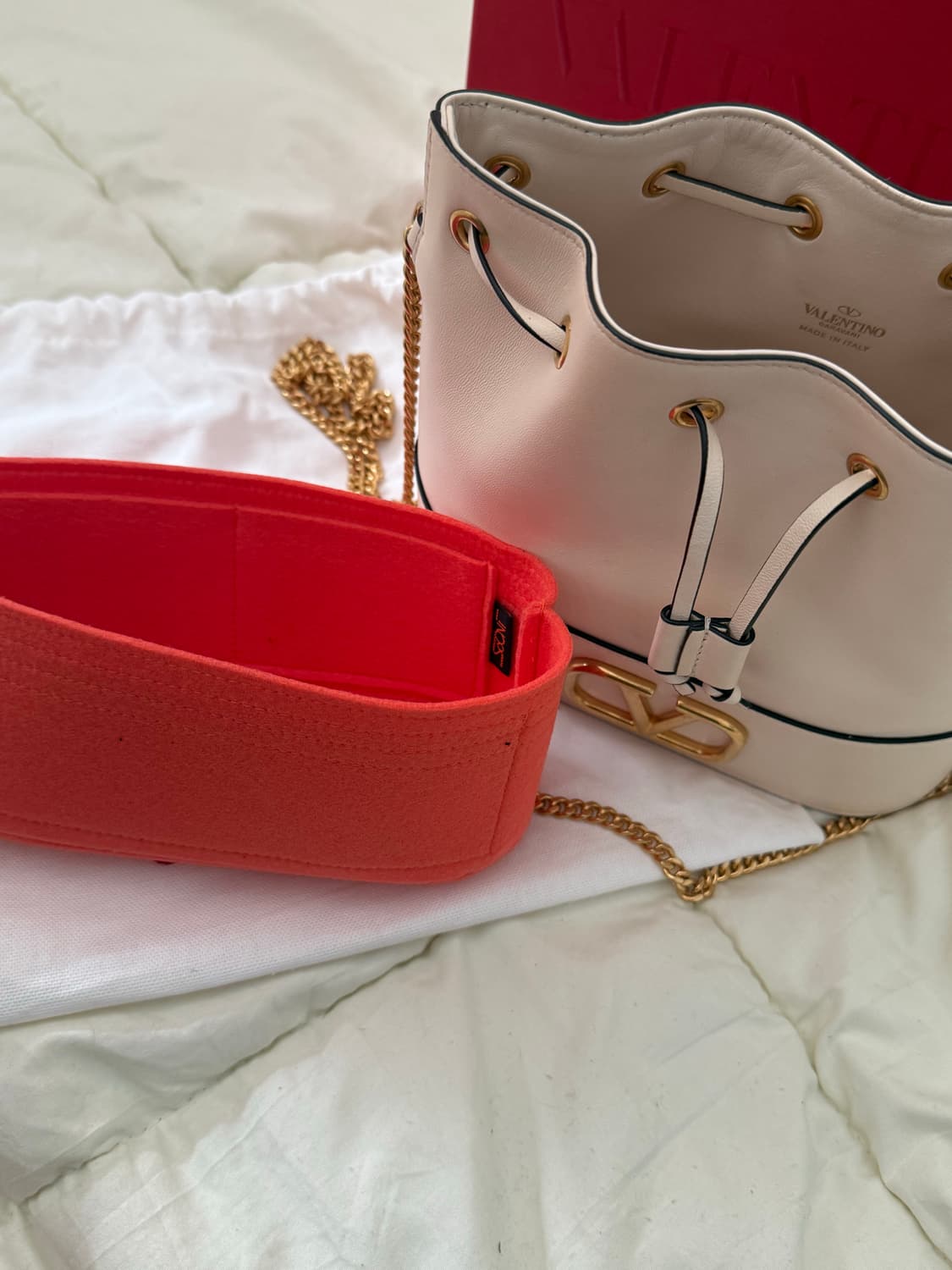 정품 발렌티노 아이보리 버킷백 상품이미지8