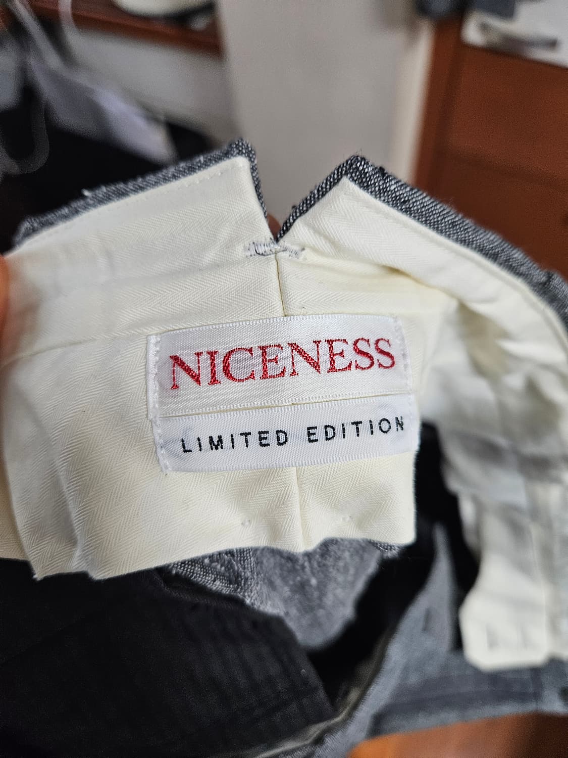 [M, 새상품] 나이스네스 SLACK 리미티드 에디션 팝니다 상품이미지5