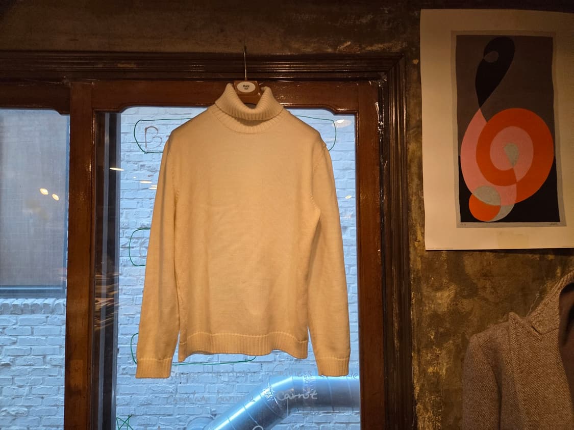 자노네 터틀넥 상품이미지7