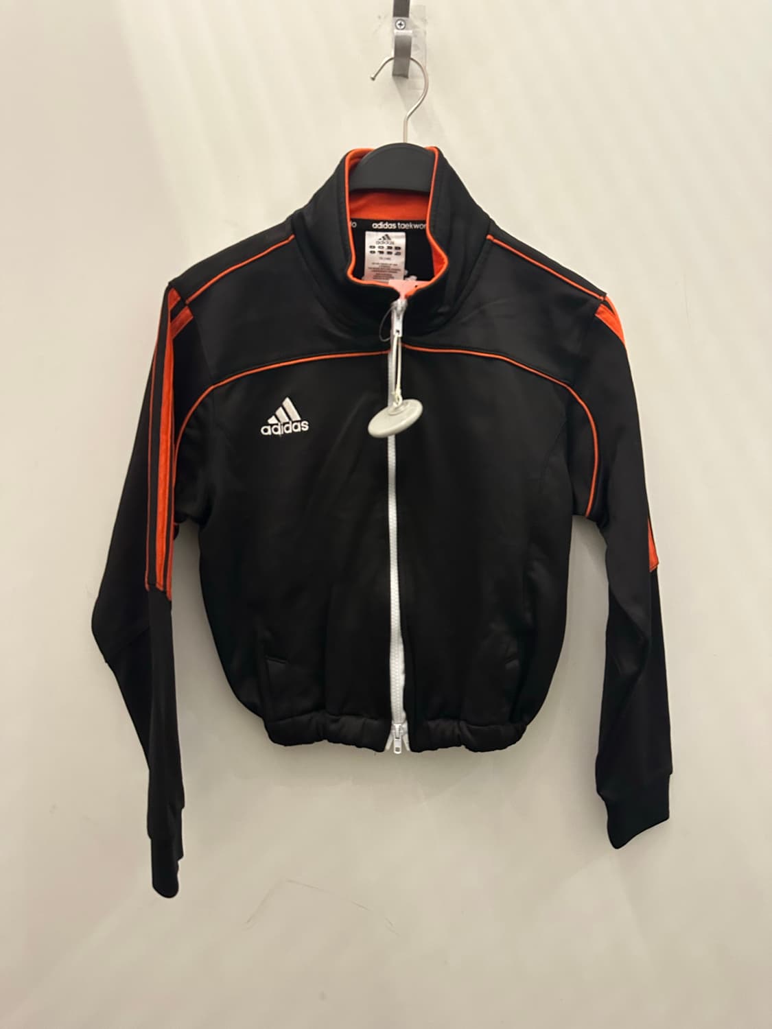 ADIDAS 아디다스 리메이크 2-WAY 크롭져지 상품이미지1