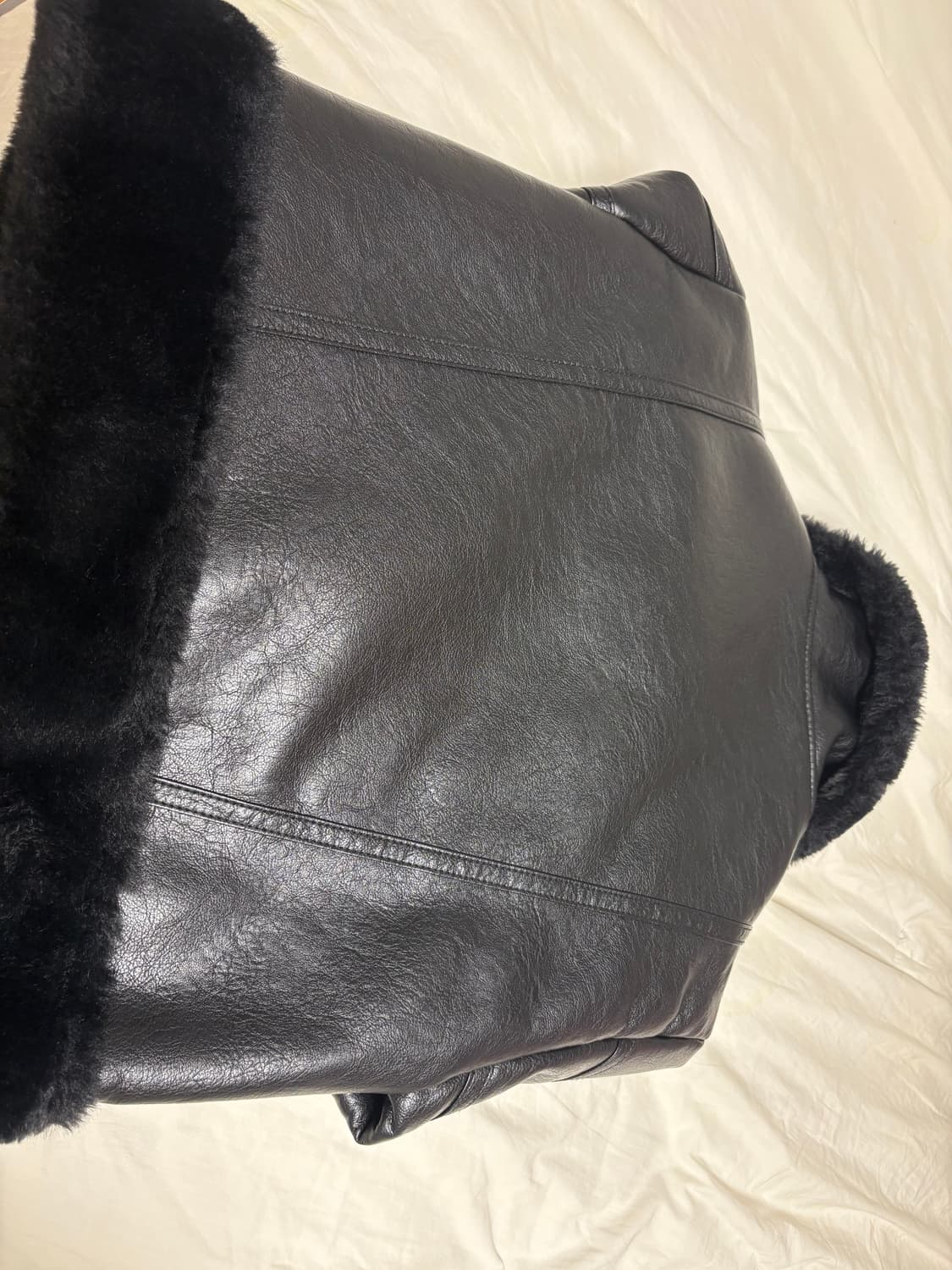 보헴서 22fw 하이넥 무스탕 상품이미지4