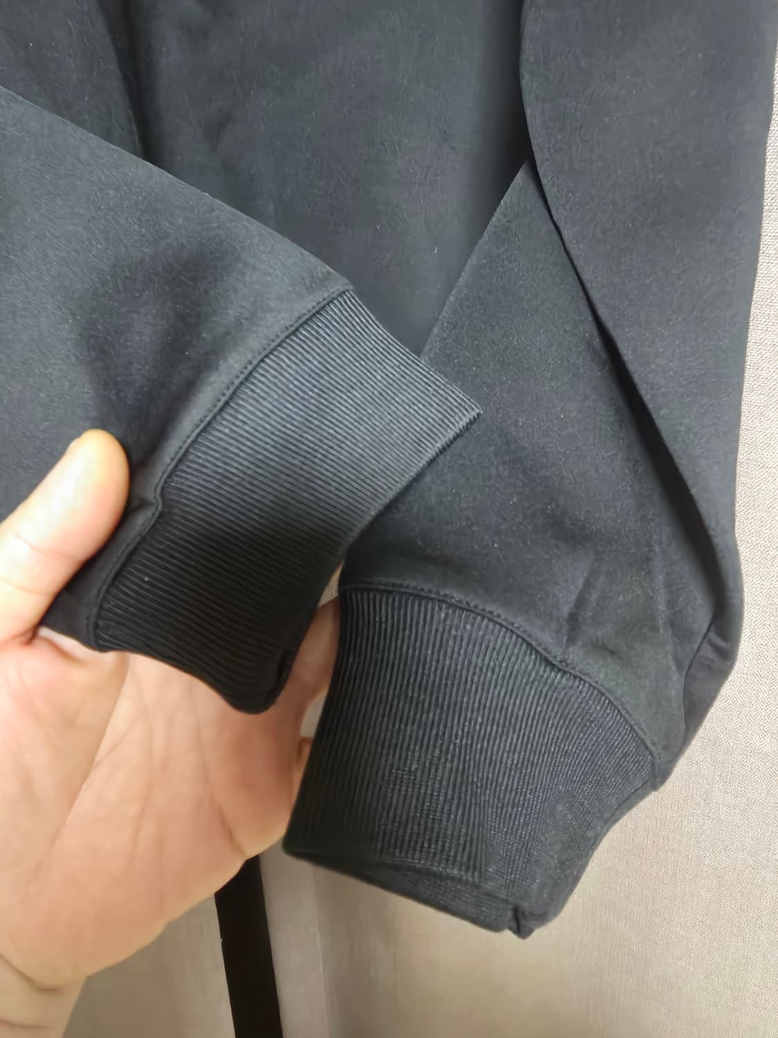 지방시로고맨투맨 L 상품이미지4