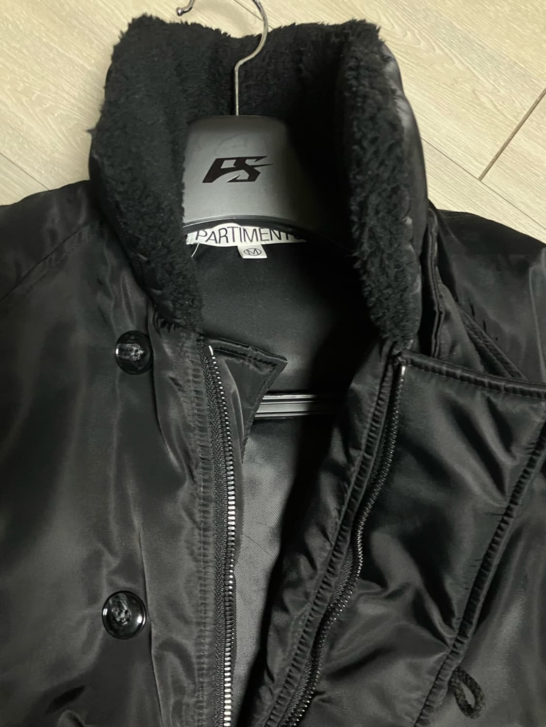 [M] 파르티멘토

1950 N2B 밀리터리 숏 파카 블랙 상품이미지3