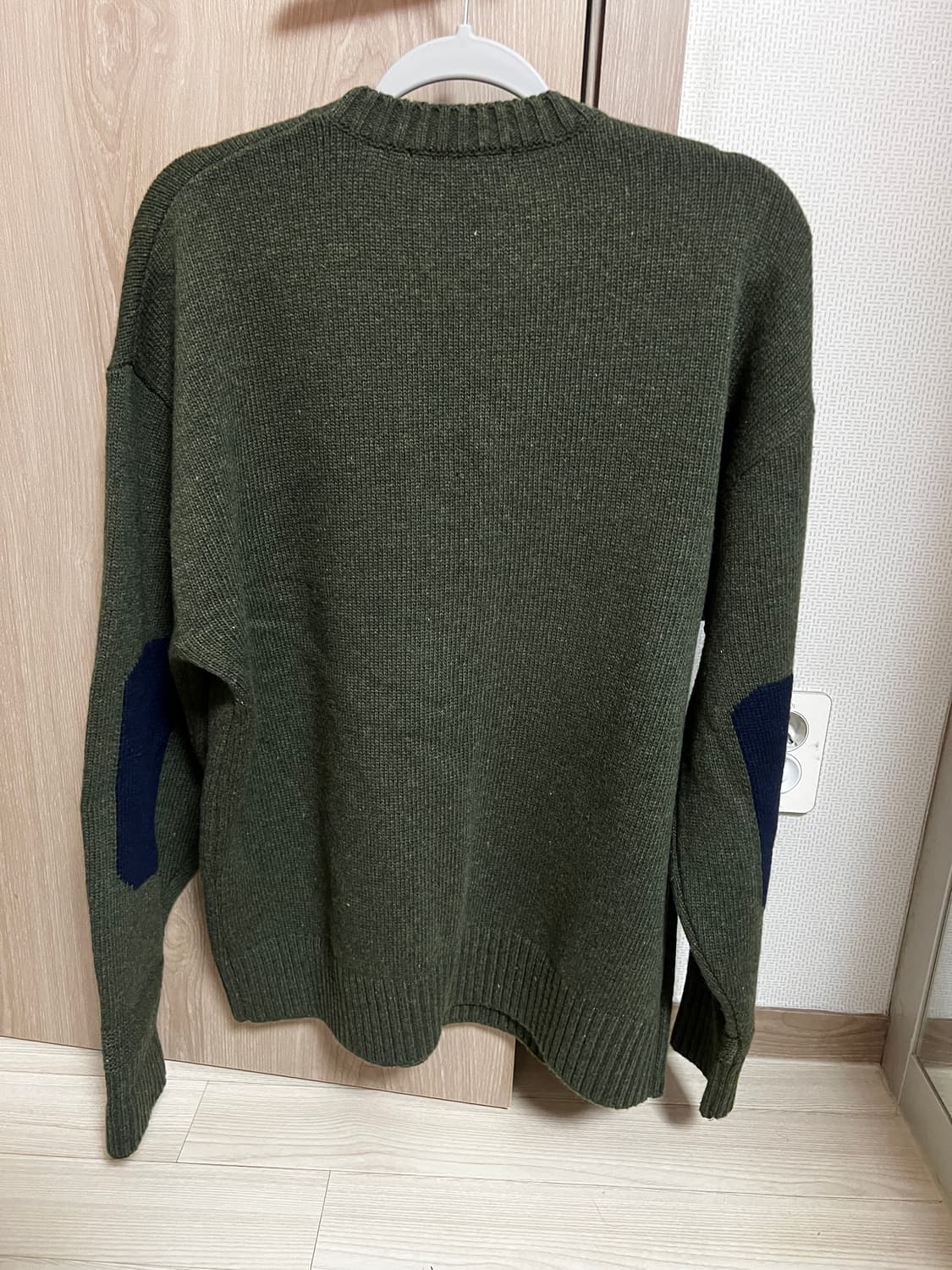 프리즘웍스 니트 L 상품이미지1