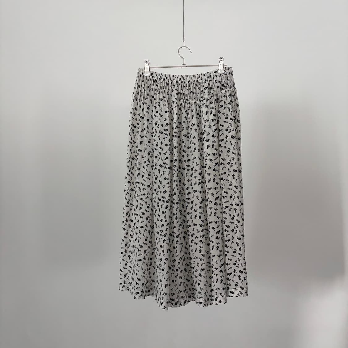 Shirring Floral Pattern Skirt 상품이미지5