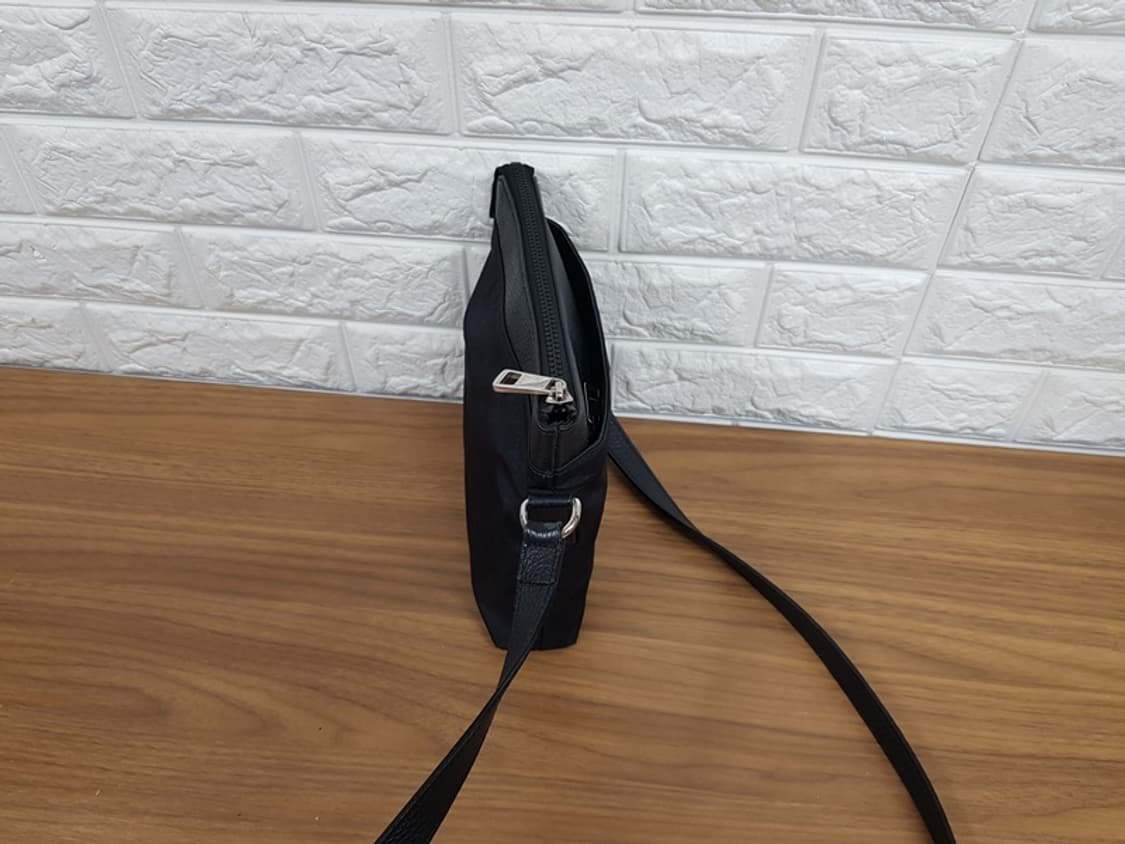 구찌 GG 크로스백 (정품 510339 나일론 블랙) 상품이미지3