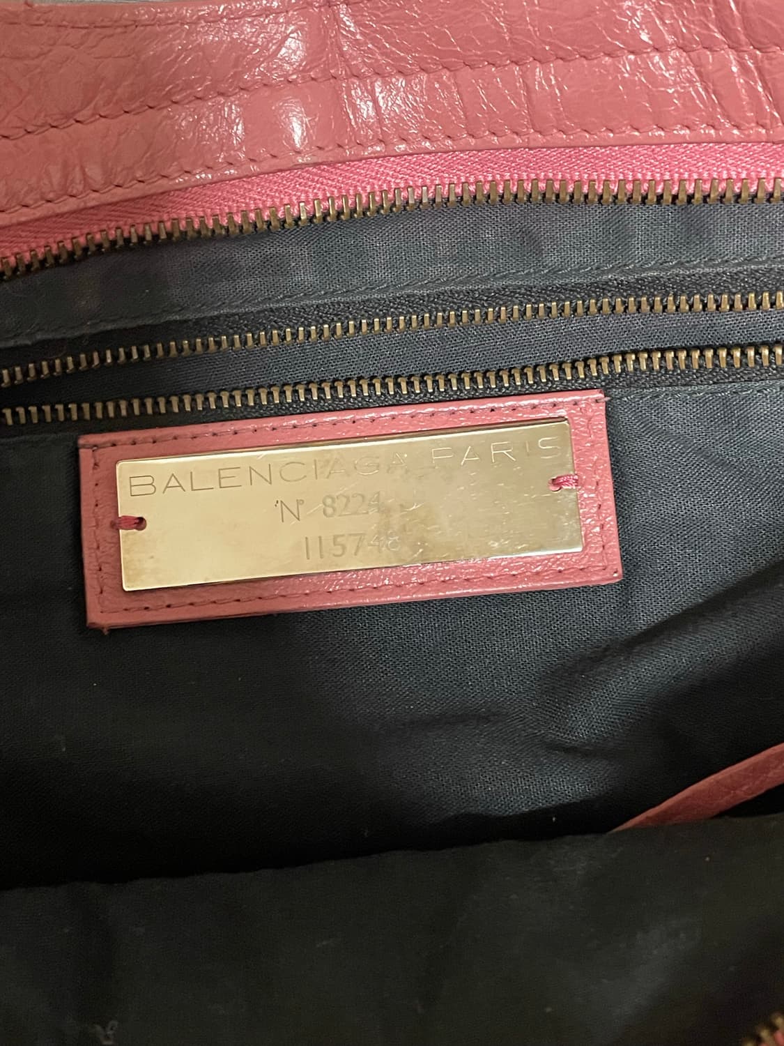 발렌시아가 모터백 상품이미지3