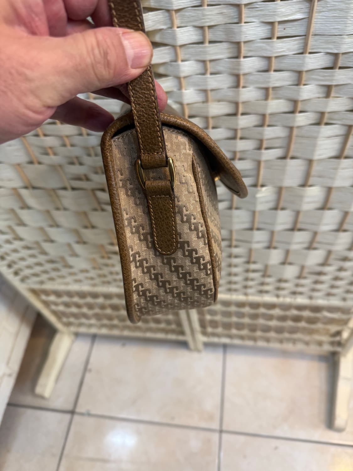 정품 구찌 빈티지 크로스백 팝니다 상품이미지5