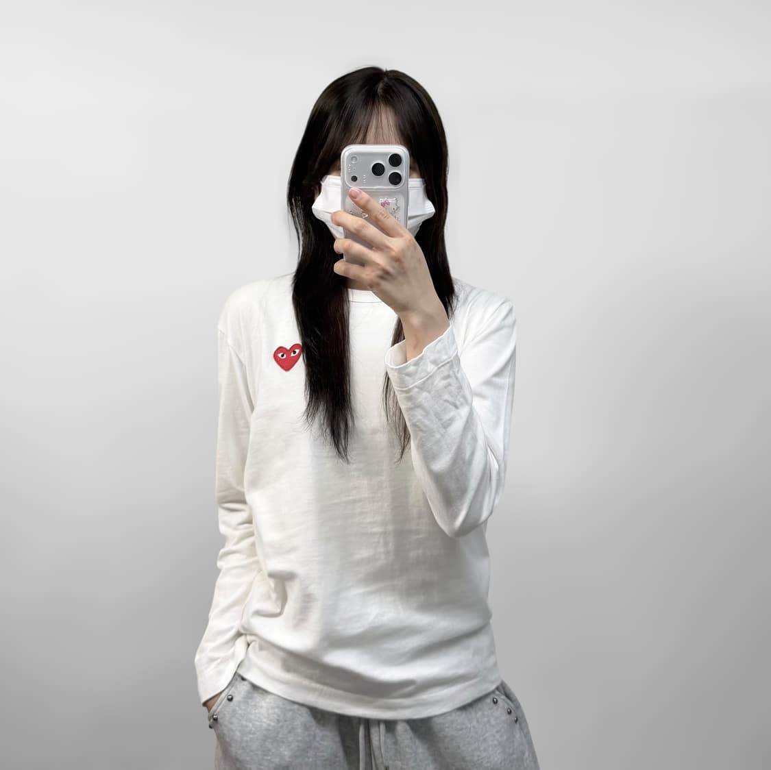 꼼데가르송 하트 와펜 롱슬리브 화이트 상품이미지1