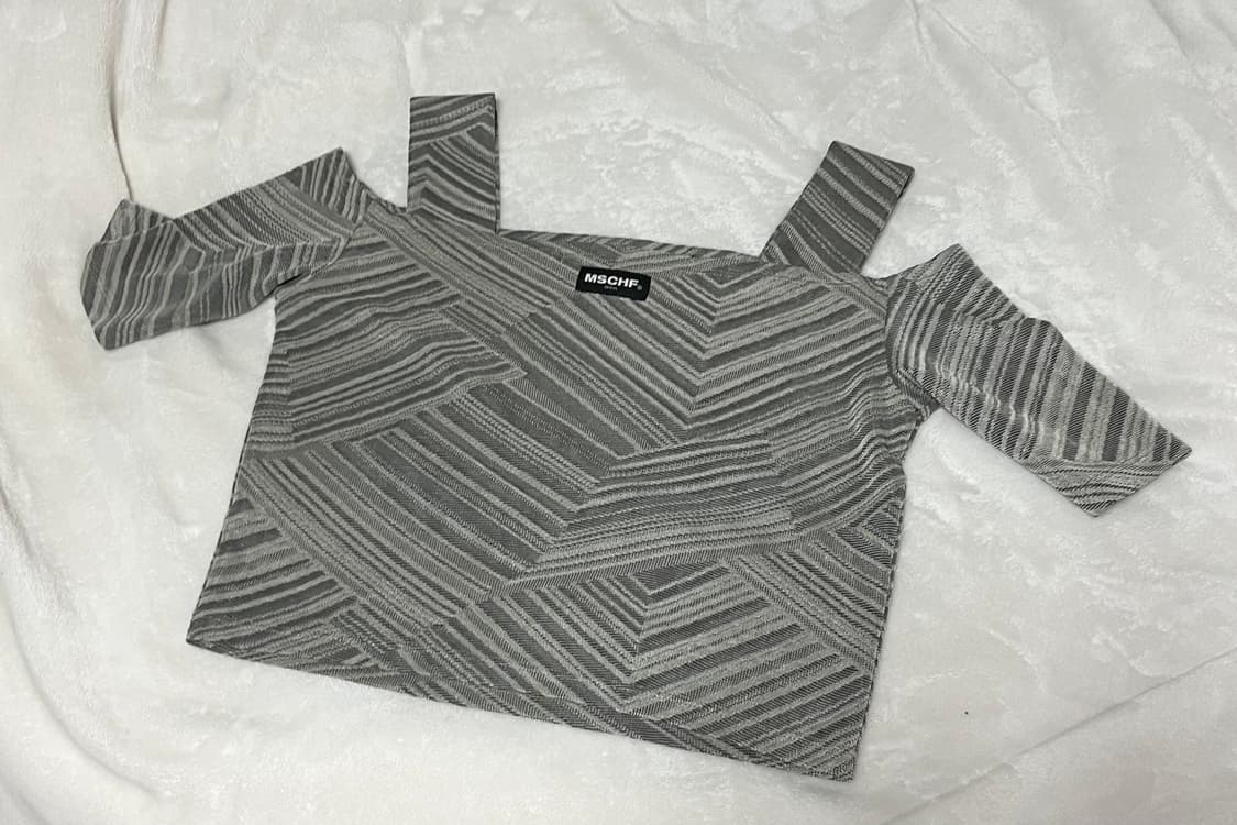 미스치프 오프숄더 상품이미지1