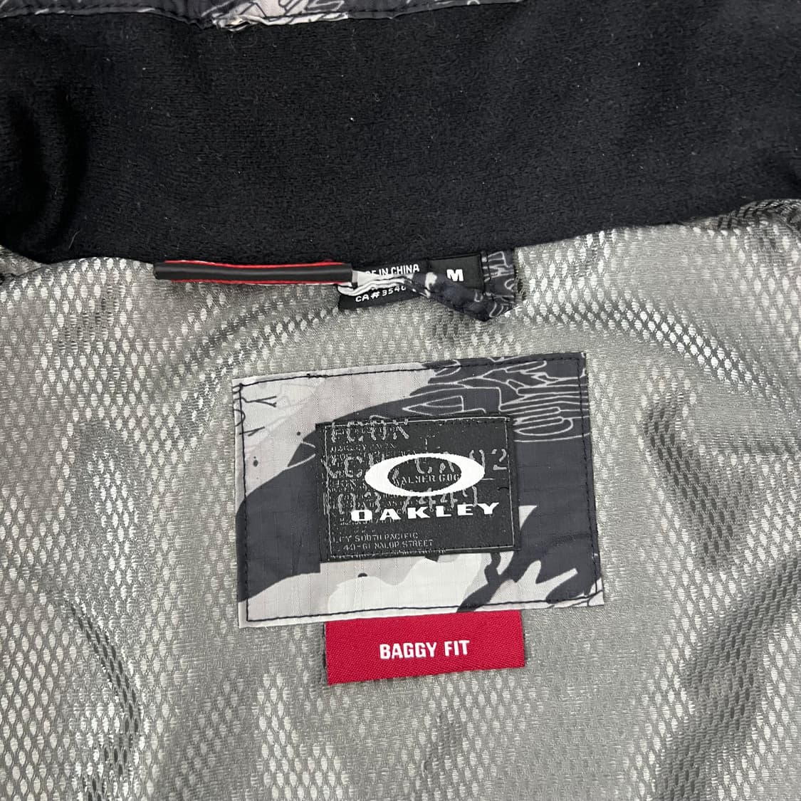 오클리 07F/W 매거진 포켓 설산 카모 스노우 파카 자켓 상품이미지6