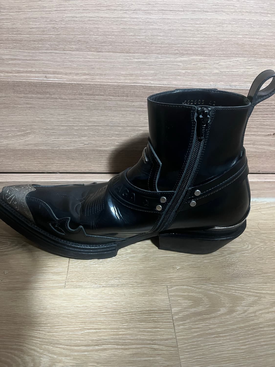 발렌시아가 산티아고 하네스 부츠 상품이미지5