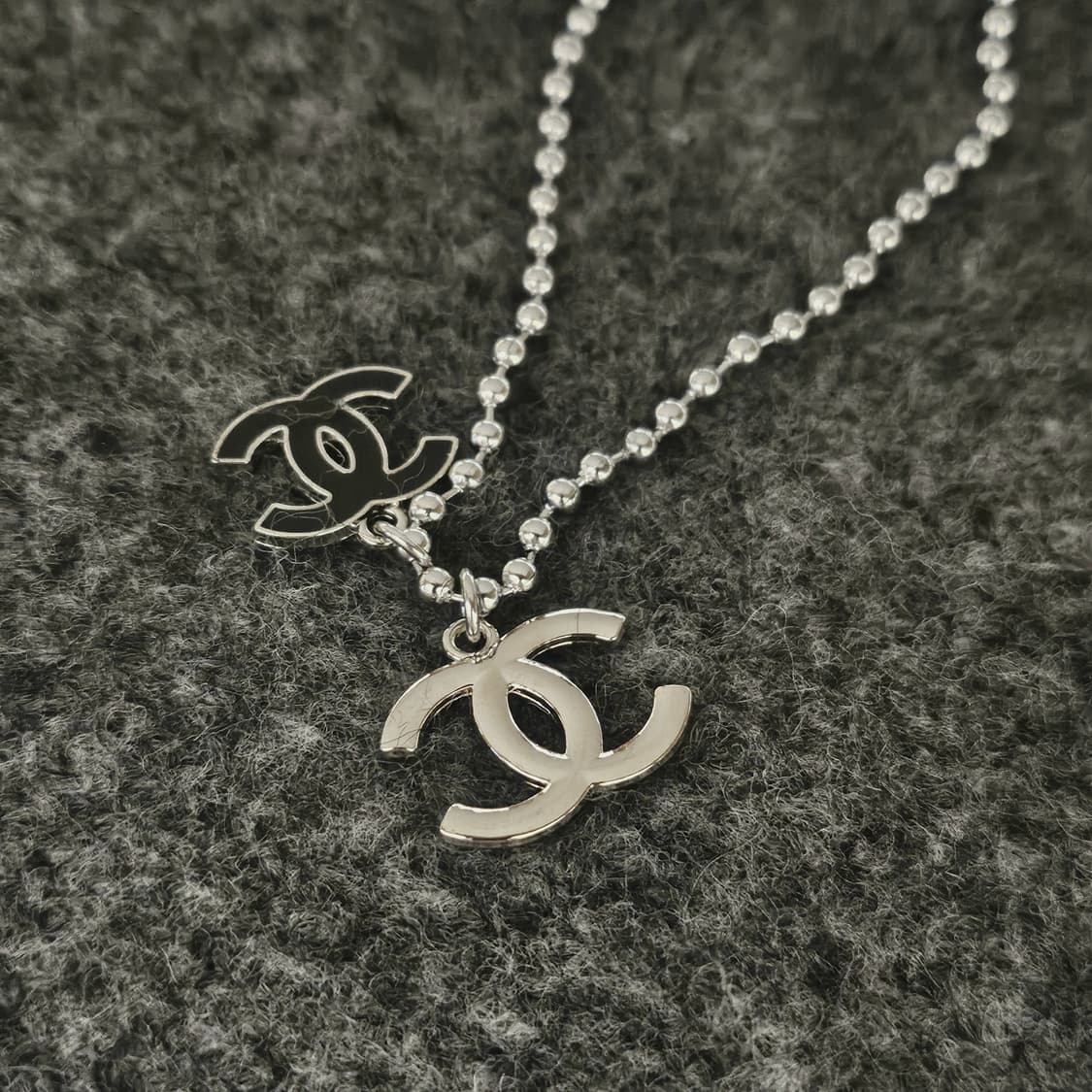 536 샤넬 더블로고 빈티지 업사이클링 남자 써지컬 목걸이 상품이미지4