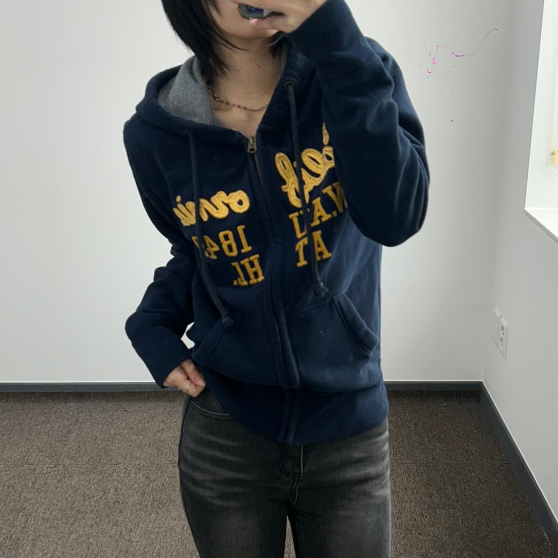 Who A U 옐로우 레터링 네이비 후드집업 상품이미지2