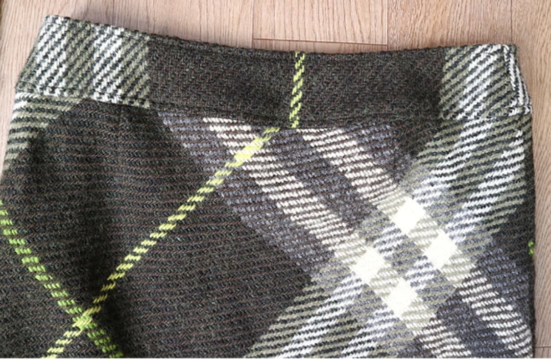 일본판 BURBERRY 버버리 런던 울 두툼한 체크 트위드 스커트 상품이미지5