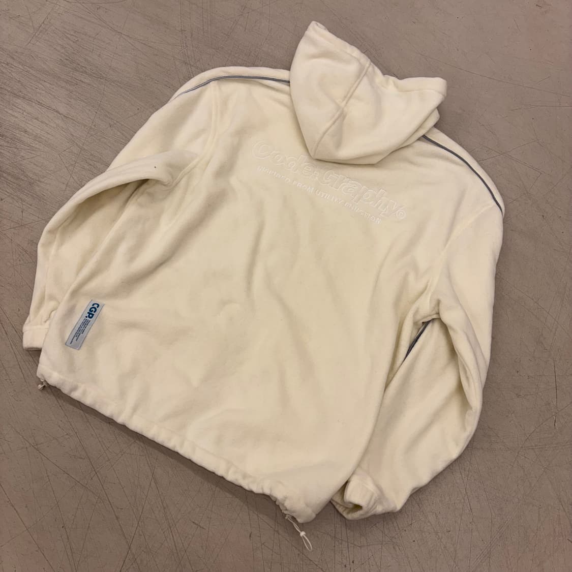 코드그라피 빅로고 후리스 후드 집업 상품이미지1