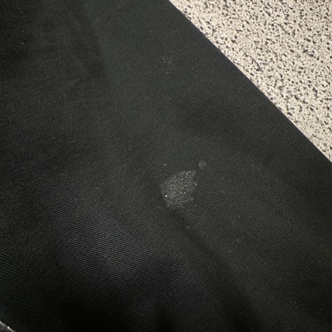 ✨ (바배) H&M 블랙 화이트 스티치 더블포켓 워크 셔츠 난방 상품이미지5