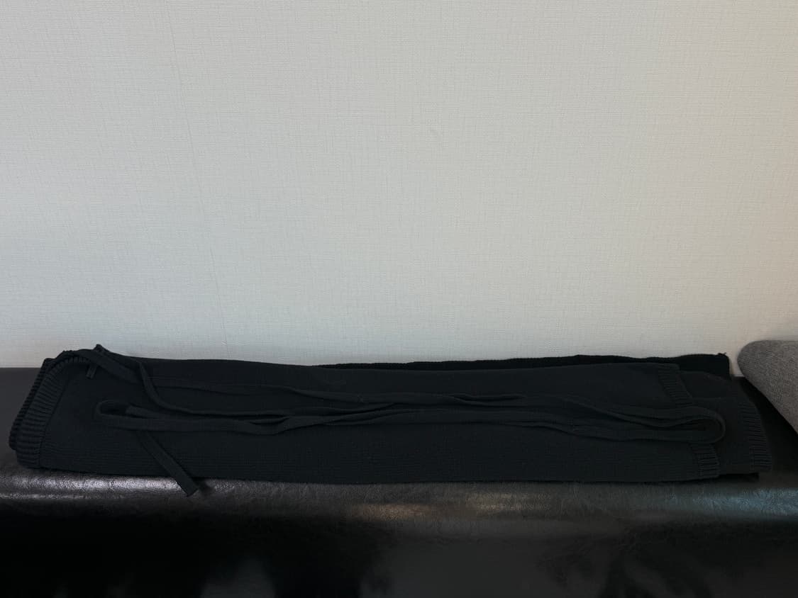 새상품) 에토스 회색/ 블랙 니트 랩 스커트 각각 상품이미지4