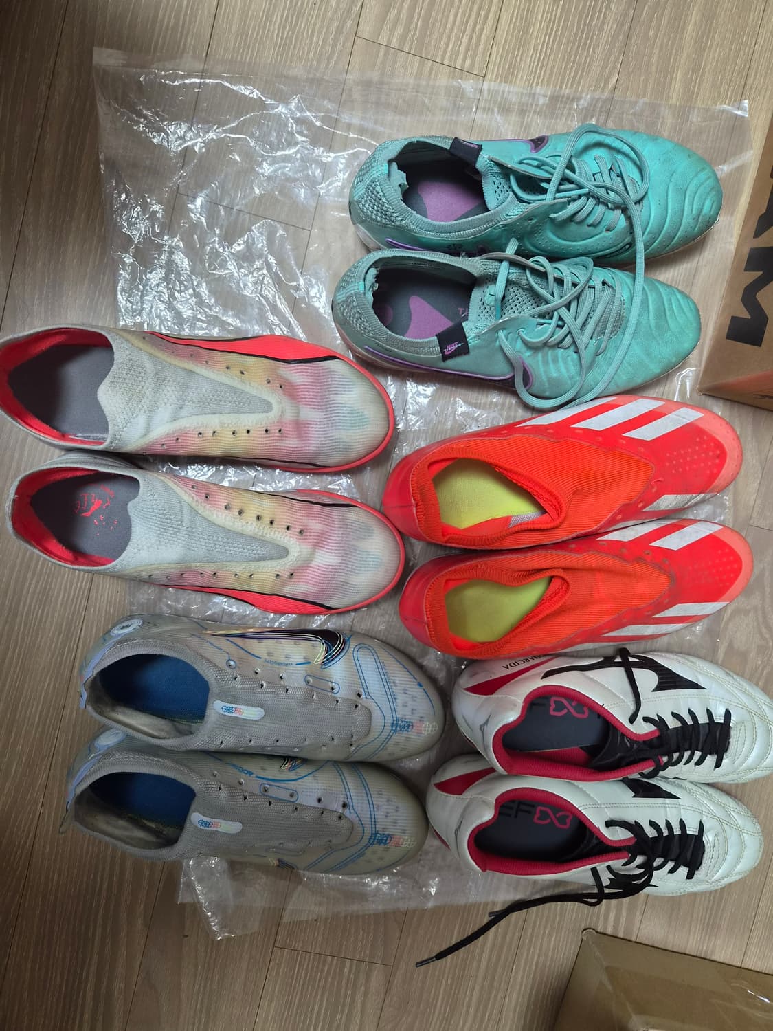 나이키 아디다스 축구화 일괄 상품이미지1