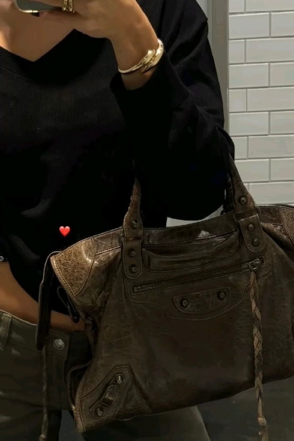 발렌시아가 클래식 시티백 파트타임 판매합니다. 상품이미지10