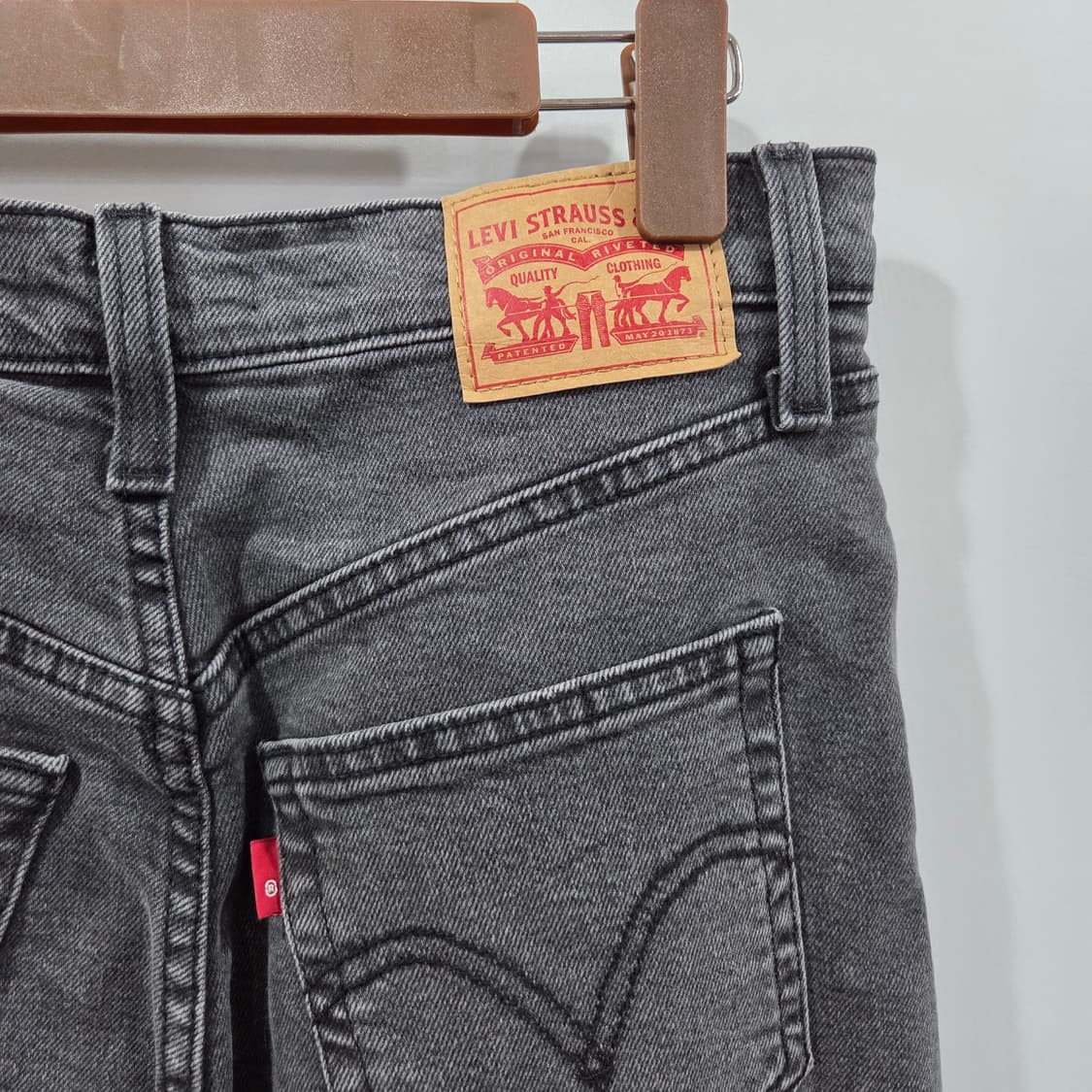 리바이스 립케이지 스트레이트 앵클 데님팬츠 28 상품이미지4