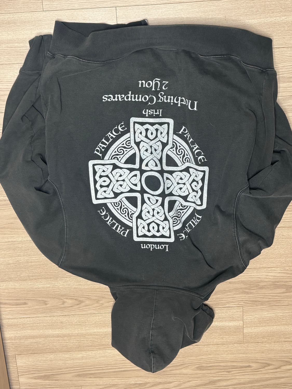 팔라스 셀틱 후드집업 판매합니다 상품이미지3