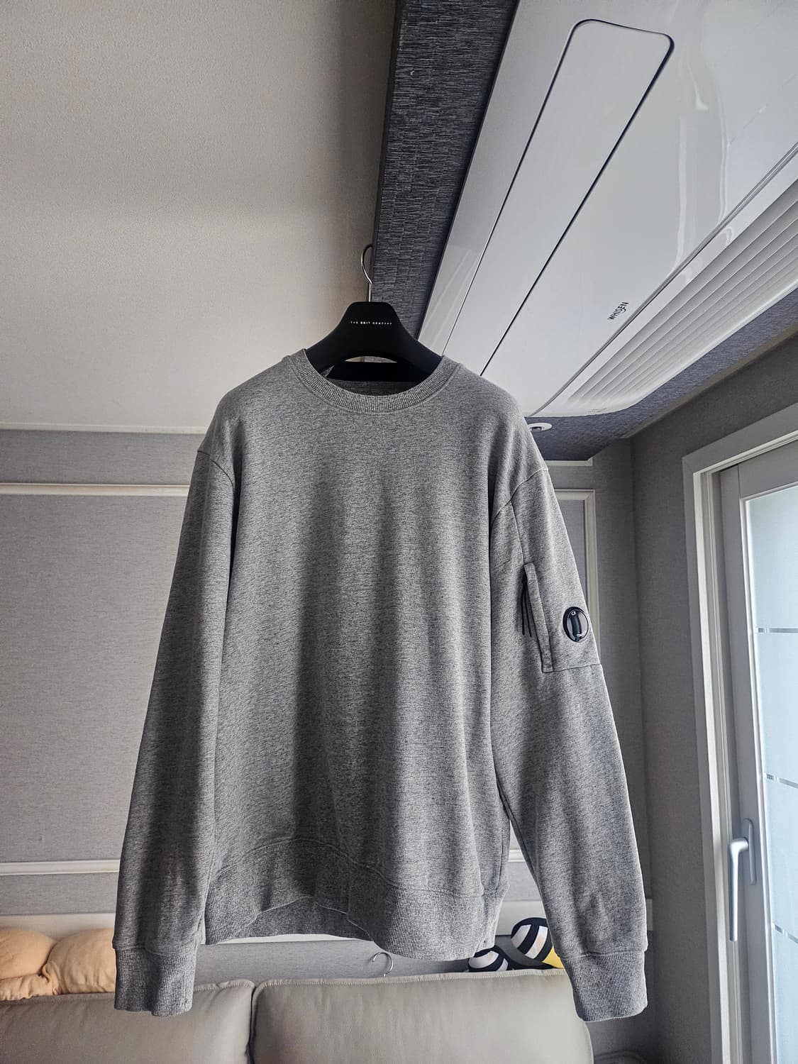 [거의 새것] CP컴퍼니 맨투맨 긴팔 티셔츠 XL 상품이미지1